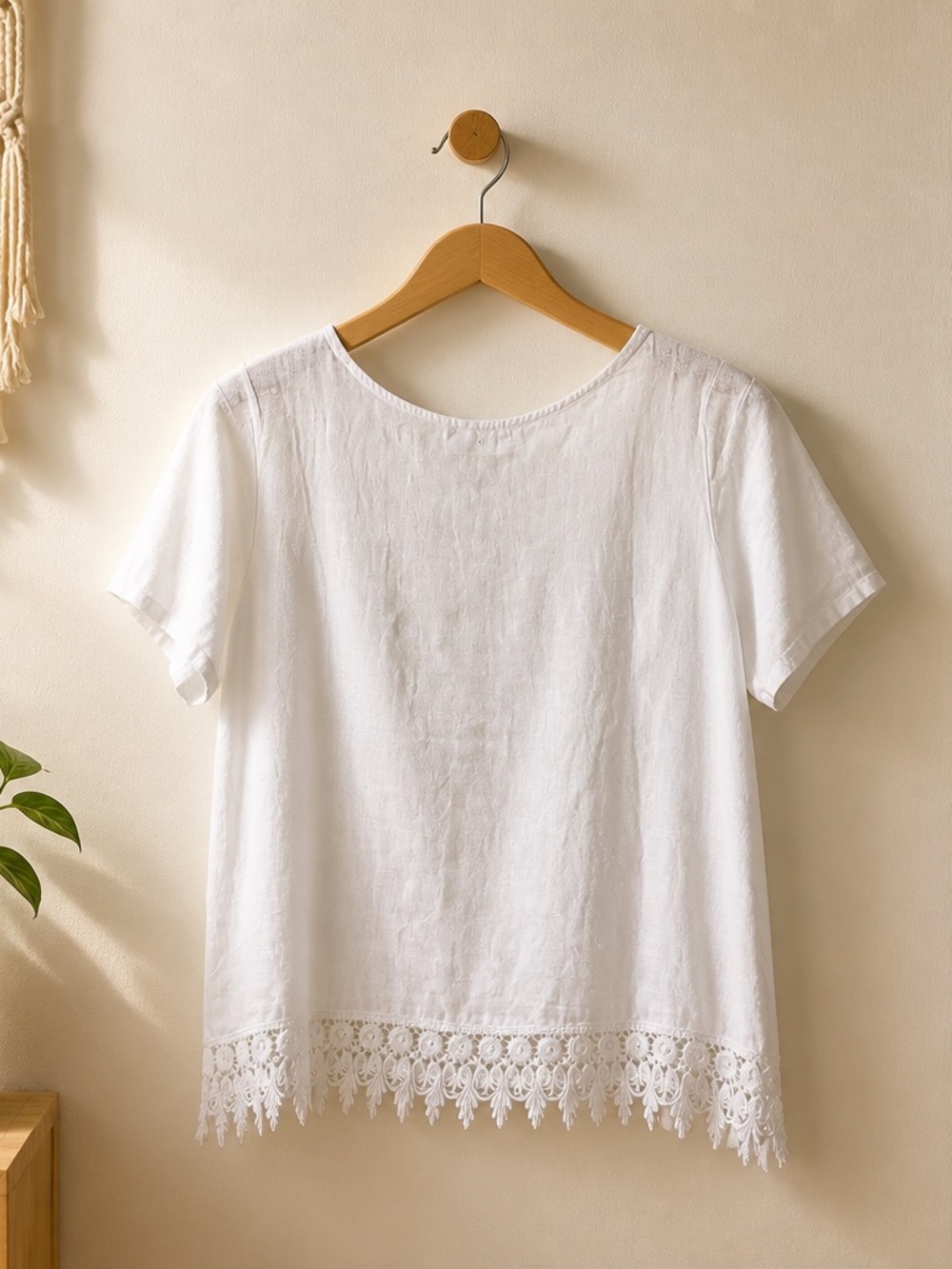 Terzo Millennio Made in Italy Linen-Blend Lace-Trim Top  White , Womens size am